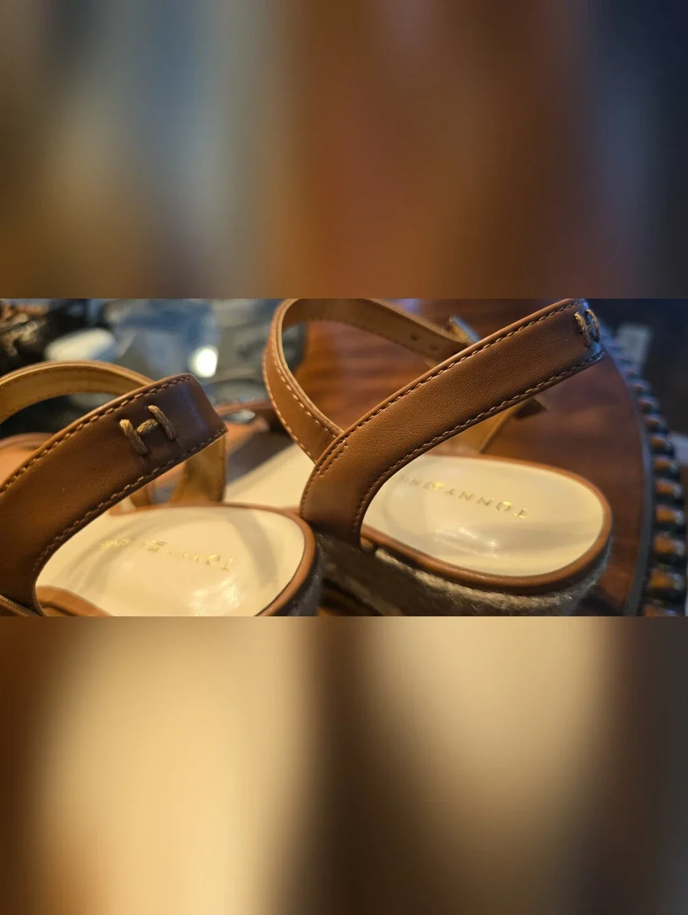 Tommy Hilfiger NWT Tan Espadrille Wedge Sandals, Sz. 8